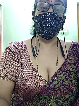 sweet-lotus online show from 12/14/25, 01:39