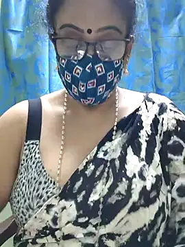 sweet-lotus online show from 11/26/25, 04:18