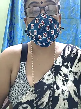 sweet-lotus online show from 11/15/25, 04:44