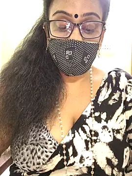 sweet-lotus online show from 11/02/25, 11:37