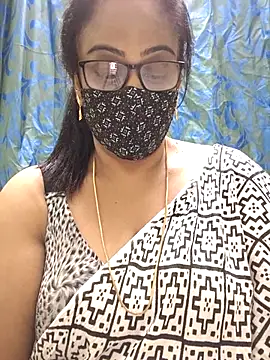 sweet-lotus online show from 04/14/26, 06:57