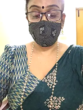 sweet-lotus online show from 11/09/25, 05:00