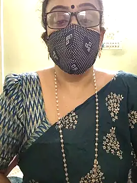 sweet-lotus online show from 09/30/25, 07:36