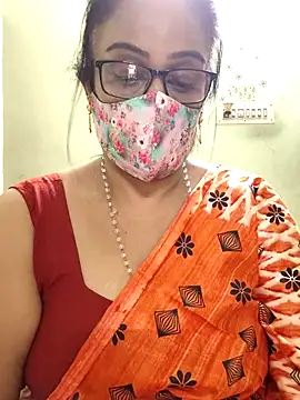 sweet-lotus online show from 04/18/26, 05:54