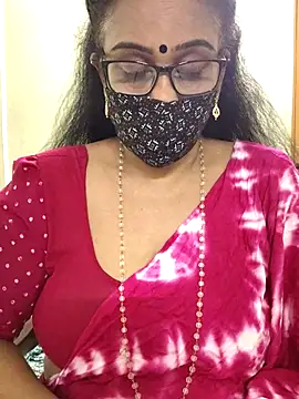 sweet-lotus online show from 09/24/25, 04:19