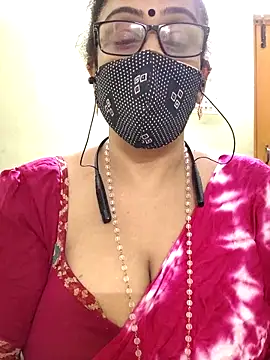 sweet-lotus online show from 11/11/25, 05:24