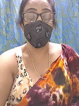 sweet-lotus online show from 05/18/26, 06:56