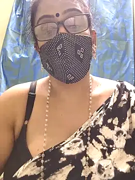 sweet-lotus online show from 11/06/25, 05:17