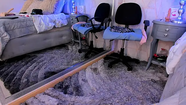 Yara Bliss  online show from 01/18/26, 05:05