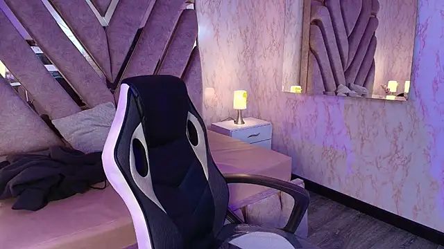 redd pandaa online show from 03/25/26, 03:39