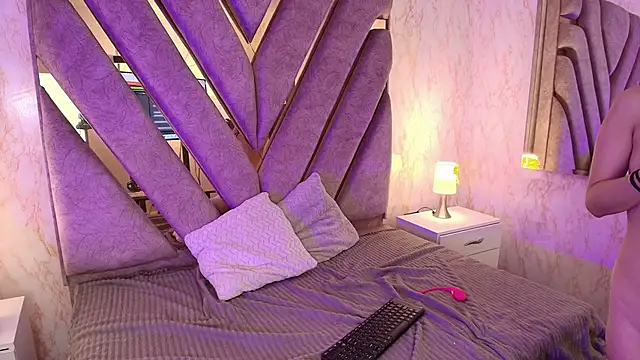 redd pandaa online show from 03/28/26, 04:19