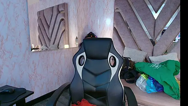 redd pandaa online show from 10/30/25, 04:11