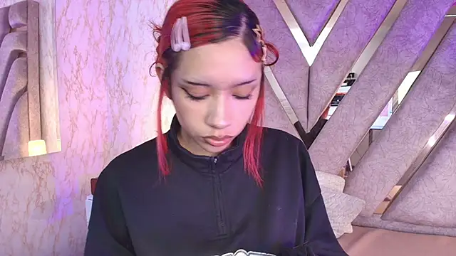 redd pandaa online show from 11/18/25, 03:32