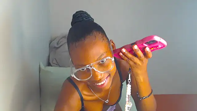 JuicyAdiction online show from 10/08/25, 08:09