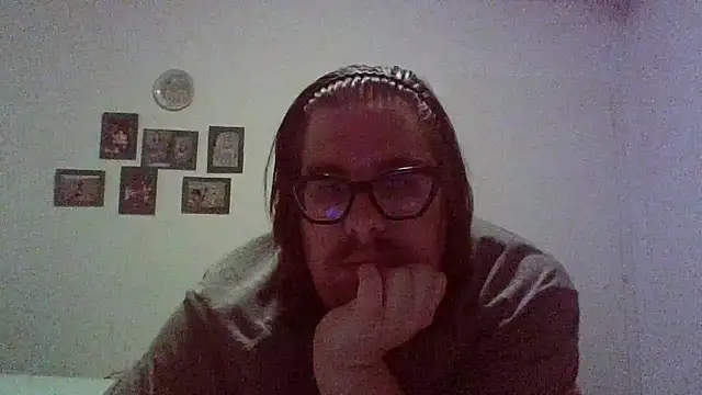 chubbyDavid1998 online show from 05/13/26, 05:42