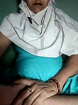 Hotty-Monaa online show from 11/05/25, 04:54