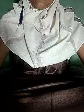 Hotty-Monaa online show from 11/12/25, 05:06