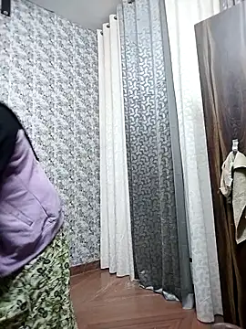 Snapshot of Cute-Janvi20 chatting on 02/20/26, 04:42 Cute-Janvi20 online show from 02/20/26, 04:42