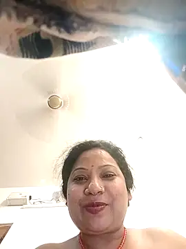 Cute-Janvi20 online show from 10/03/25, 09:05