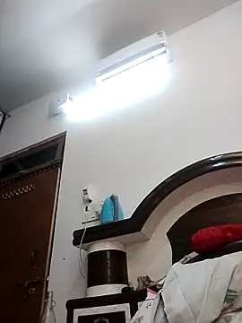 Cute-Janvi20 online show from 04/19/26, 03:57