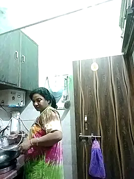 Cute-Janvi20 online show from 06/20/26, 04:45