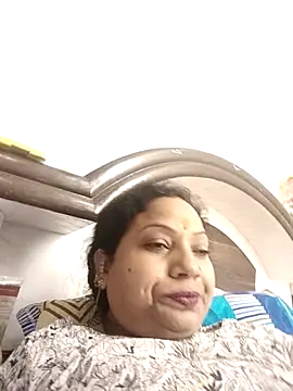 Cute-Janvi20 online show from 09/15/25, 02:17