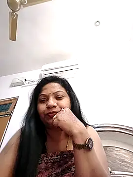 Snapshot of Cute-Janvi20 chatting on 02/15/26, 07:57 Cute-Janvi20 online show from 02/15/26, 07:57