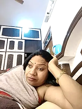 Snapshot of Cute-Janvi20 chatting on 12/23/25, 05:29 Cute-Janvi20 online show from 12/23/25, 05:29