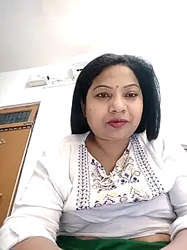 Cute-Janvi20 online show from 05/13/26, 06:04