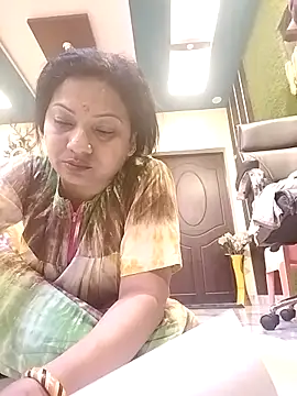 Cute-Janvi20 online show from 04/02/26, 03:51