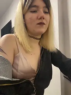 Cherry   Blossom online show from 03/04/26, 01:08