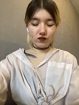 Snapshot of Cherry___Blossom chatting on 02/12/26, 09:09 Cherry Blossom online show from 02/12/26, 09:09