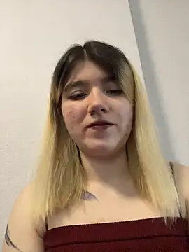 Snapshot of Cherry___Blossom chatting on 02/22/26, 11:12 Cherry Blossom online show from 02/22/26, 11:12