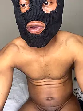 Snapshot of fuckboydud chatting on 12/02/25, 08:32 fuckboydud online show from 12/02/25, 08:32