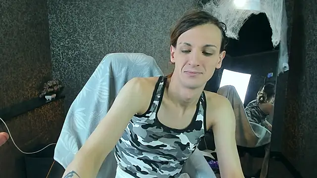 Anjela Botton online show from 04/10/26, 06:15