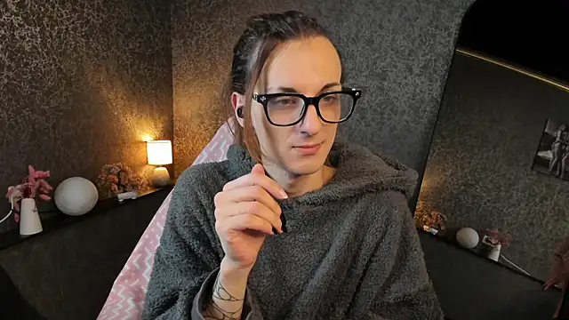 Anjela Botton online show from 03/06/26, 12:00