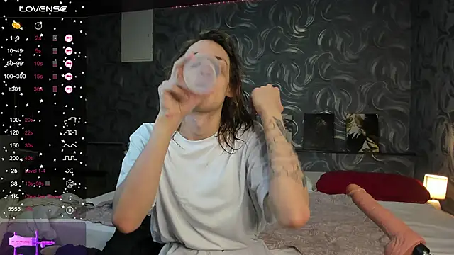 Anjela Botton online show from 03/22/26, 06:31