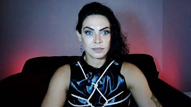 Veronnaink online show from 05/07/26, 04:21