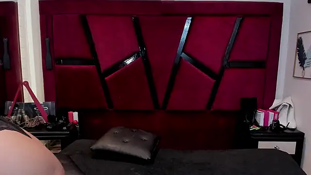 AlliceJelany online show from 11/27/25, 07:25