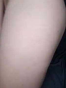 Szilvia26 online show from 10/28/25, 10:09