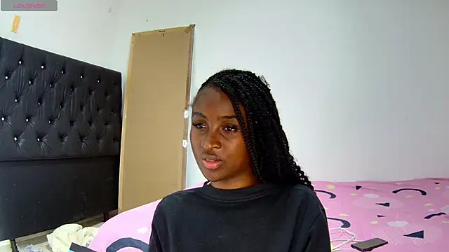 shantall ebony1 online show from 10/25/25, 08:46