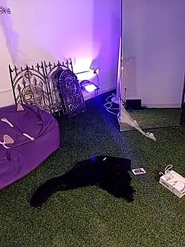 VioletaBliss1 online show from 10/02/25, 12:08