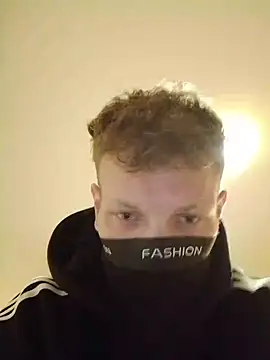 P E R V I T I N online show from 05/03/26, 08:56
