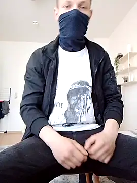 P E R V I T I N online show from 05/02/26, 03:50