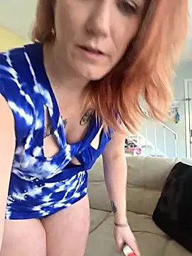 Snapshot of RhondaRump chatting on 02/13/26, 04:51 RhondaRump online show from 02/13/26, 04:51
