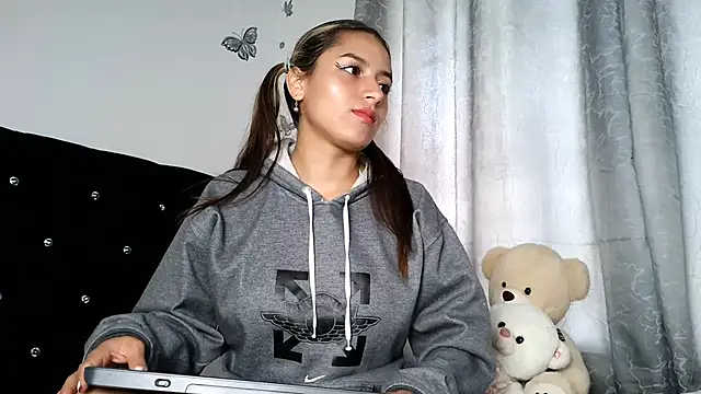 abella-lemus online show from 11/25/25, 03:12