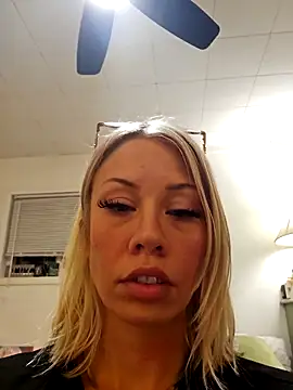 sunshinekissxo online show from 02/23/26, 02:57