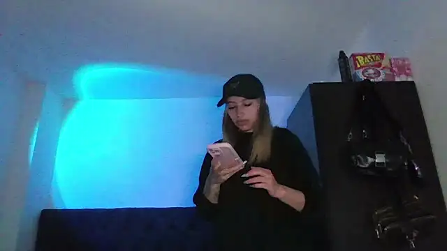 AriaBliss- online show from 01/11/26, 03:52