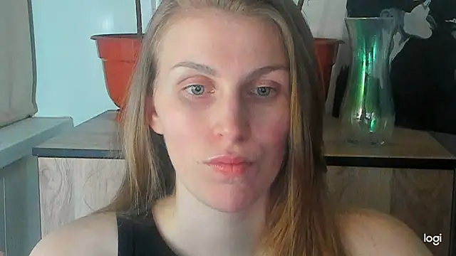 JuliaMuuun online show from 05/29/26, 07:53