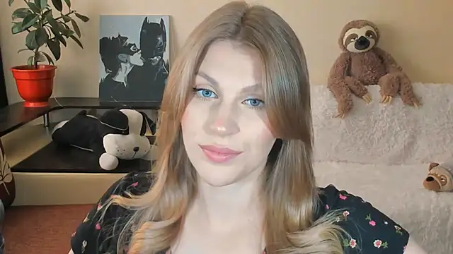 Snapshot of JuliaMuuun chatting on 09/11/25, 10:15 JuliaMuuun online show from 09/11/25, 10:15